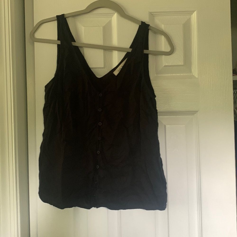 Cloth and Stone button-up black tank